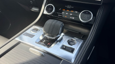 Jaguar F-Pace 2.0 D200 R-Dynamic HSE Black 5dr Auto AWD Diesel Estate